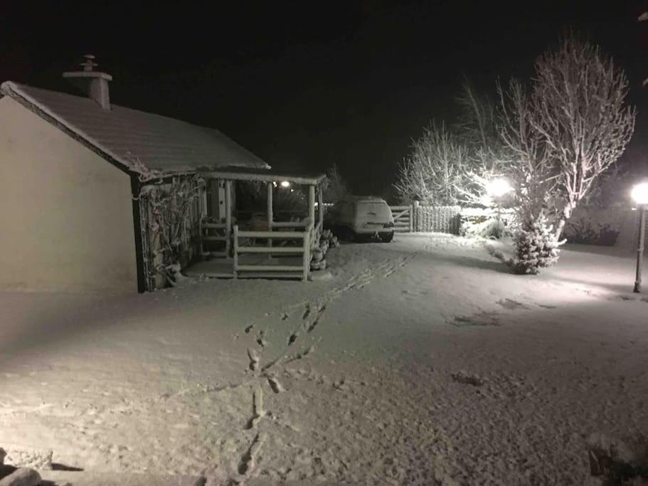 An Bothán-Cosy Cottage in the Cooley Mountains Dundalk Esterno foto